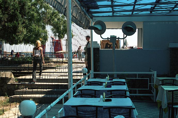 Bahn�bergang in Bar